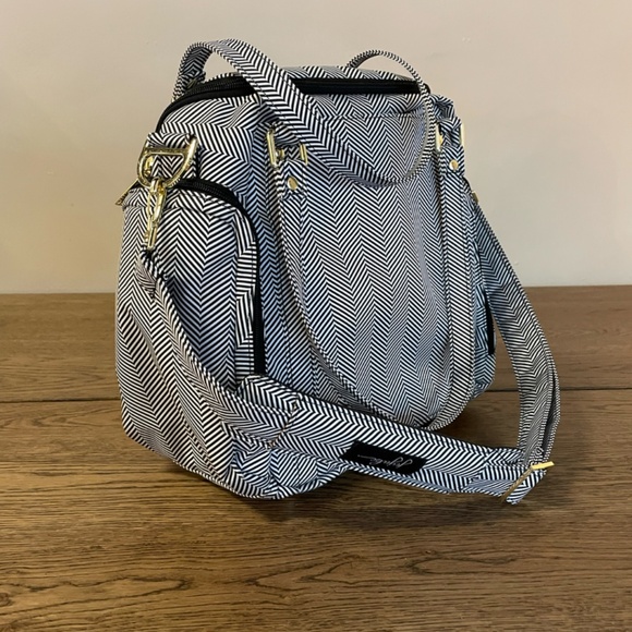 JuJuBe Baby Maternity Nursing Bag - Picture 2 of 11